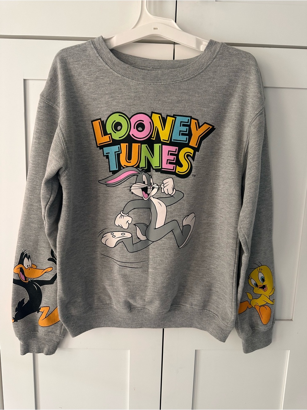 Looney Tunes Gray Graphic Sweatshirt - Bugs Bunny XS